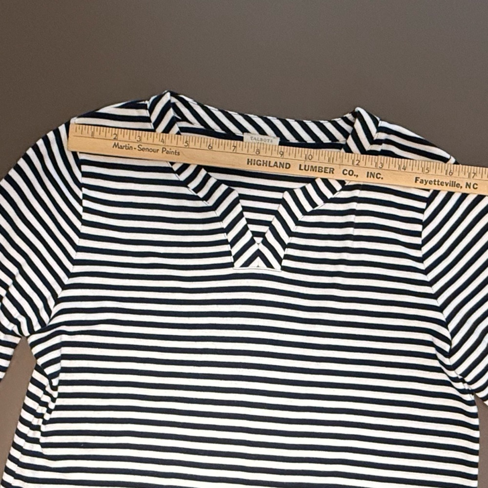Talbots Navy and White Striped 3/4 Sleeve V-neck Tunic Size Medium - Picture 4 of 8